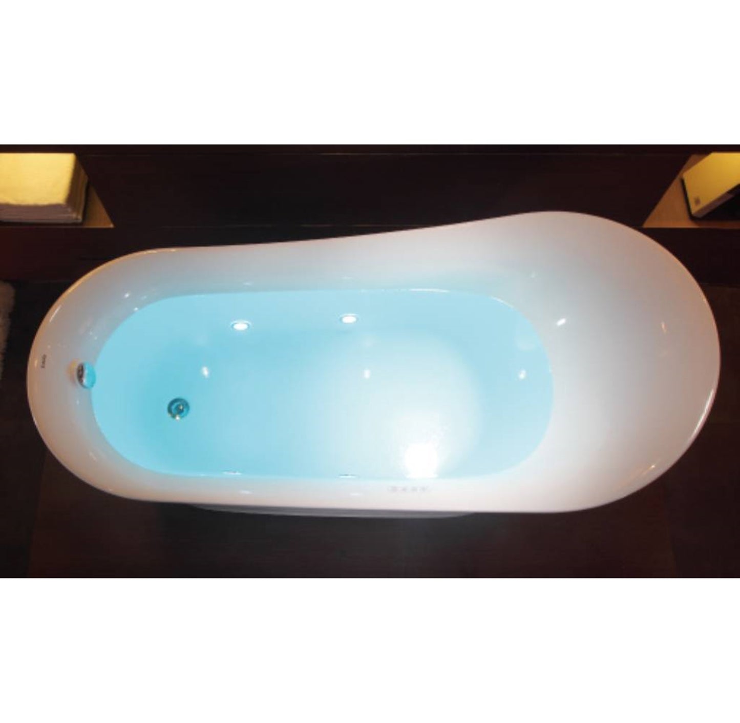 EAGO AM2140 68" White Free Standing Oval Air Bubble Bathtub