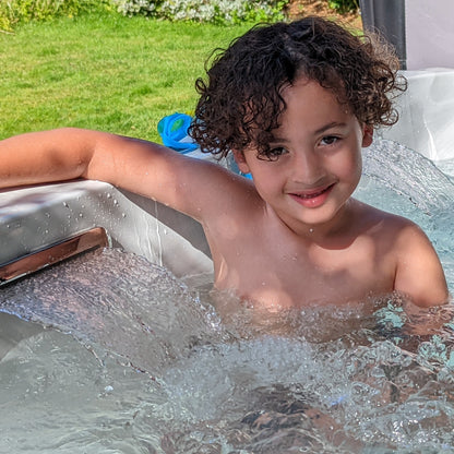 LYS4000 Plug & Play 4 Person Spa