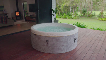 MSpa Video of a couple relaxing in the "Cocoon" hot tub. - Luxe Tub Source